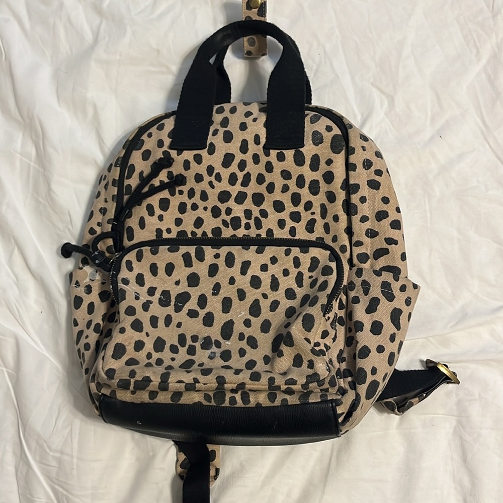 Universal Thread backpack